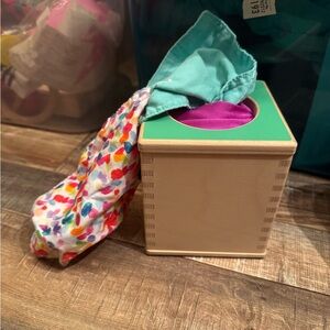 Lovevery Wooden Baby Pull-Through Fabric Box Toy - Multicolor